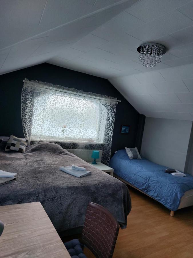 Njarthvik Twin Room With Shared Bathroom المظهر الخارجي الصورة
